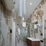 Manuela Hotel 3*