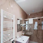 Hotel Manuela 3*