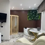 Hotel Manuela Varcaturo