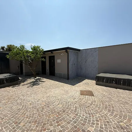 Manuela Hotel 3*